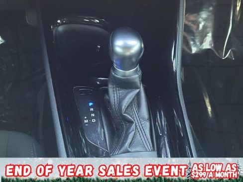 Used 2020 Toyota C-HR XLE image 23