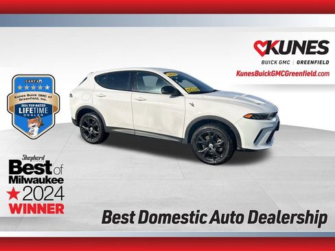 Used 2024 Dodge Hornet GT w/ GT Blacktop Package image 1