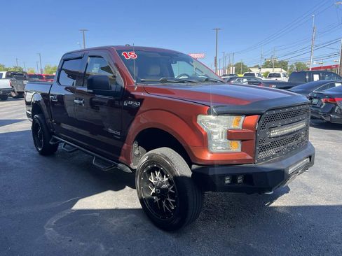 Used 2015 Ford F150 XLT w/ Equipment Group 302A Luxury AWD/4WD image 6