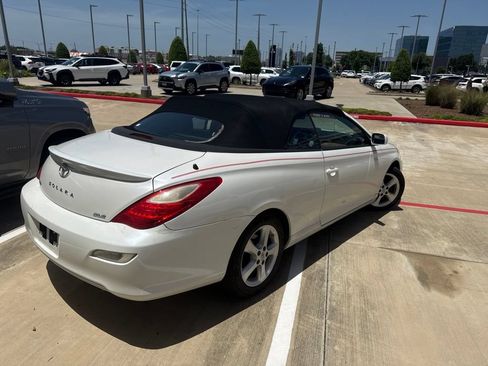 Used 2007 Toyota Solara SLE FWD image 2