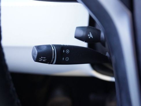 Used 2018 Tesla Model X 100D image 46