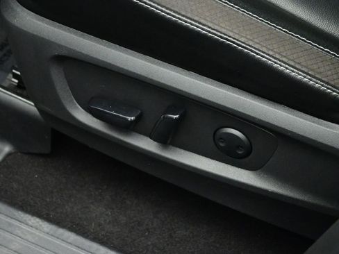 Used 2024 Nissan Pathfinder SL image 22