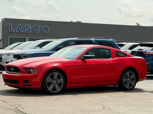 Used 2014 Ford Mustang Coupe w/ V6 Performance Package RWD image 1