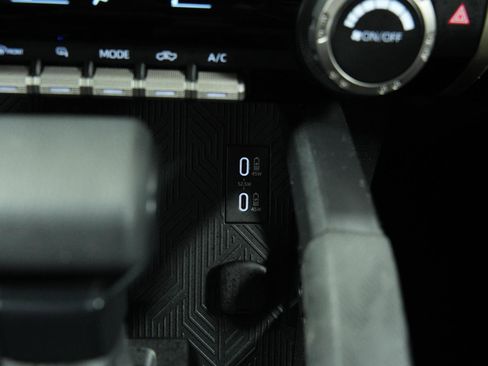 Used 2025 Toyota Tacoma SR RWD image 32