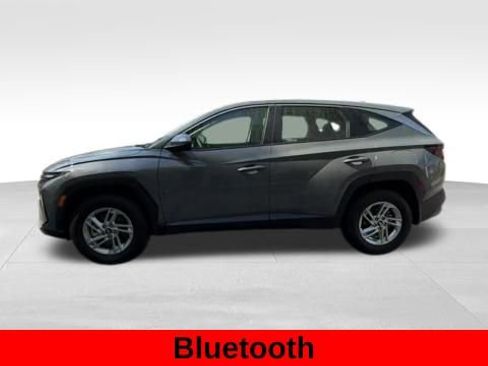 Used 2025 Hyundai Tucson SE AWD/4WD image 5