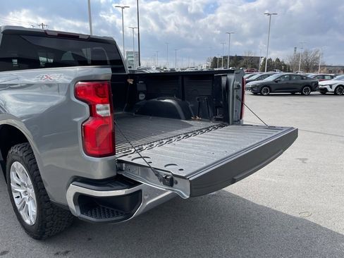 Used 2023 Chevrolet Silverado 1500 LTZ image 28