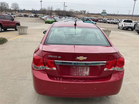 Used 2012 Chevrolet Cruze Eco image 6