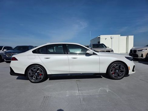 New 2027 BMW 530i w/ M Sport Package RWD image 3