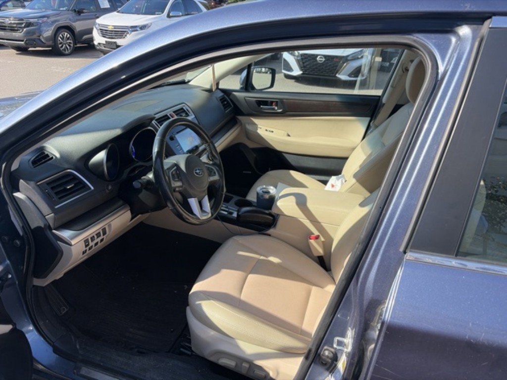 Used 2016 Subaru Legacy 2.5i Limited AWD/4WD image 8