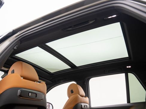 Certified 2025 BMW X5 xDrive40i w/ Premium Package image 18