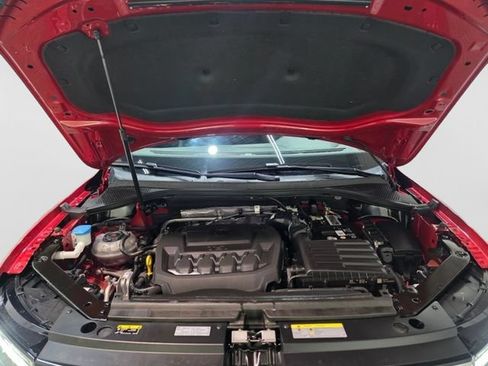 Certified 2023 Volkswagen Tiguan SE AWD/4WD image 38