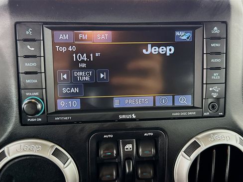 Used 2017 Jeep Wrangler Unlimited Sahara w/ Dual Top Group image 17