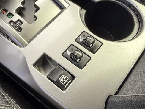 Certified 2022 Toyota 4Runner SR5 Premium image 23