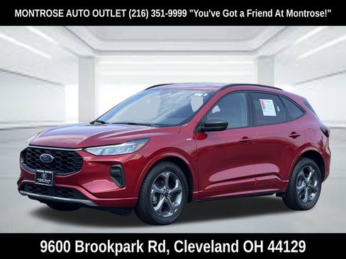 Used 2023 Ford Escape ST-Line w/ Equipment Group 301A FWD image 8