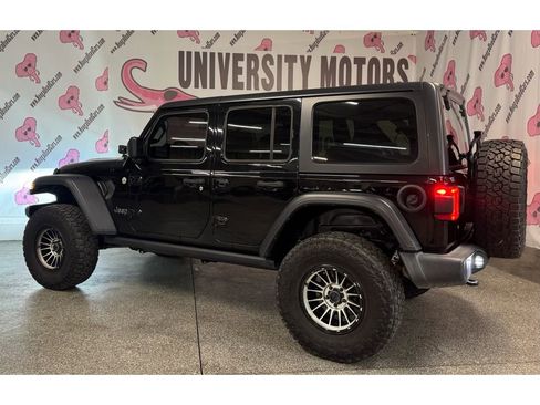 Used 2018 Jeep Wrangler Unlimited Sport S image 14