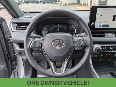 Used 2025 Toyota RAV4 XSE AWD/4WD image 14