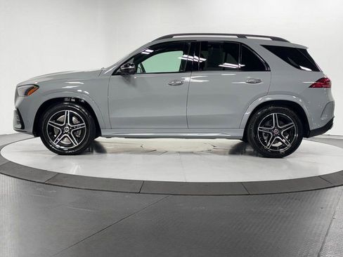 Used 2024 Mercedes-Benz GLE 350 4MATIC image 4