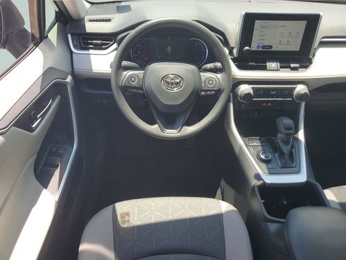 Used 2024 Toyota RAV4 XLE AWD/4WD image 12