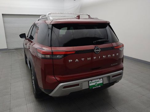 Used 2022 Nissan Pathfinder Platinum w/ Cargo Package FWD image 6