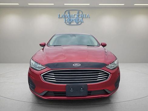 Used 2020 Ford Fusion SE FWD image 8