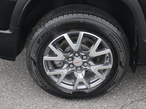 Used 2023 GMC Acadia SLT FWD image 41