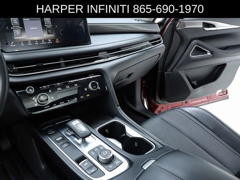 Used 2025 INFINITI QX60 Luxe image 24
