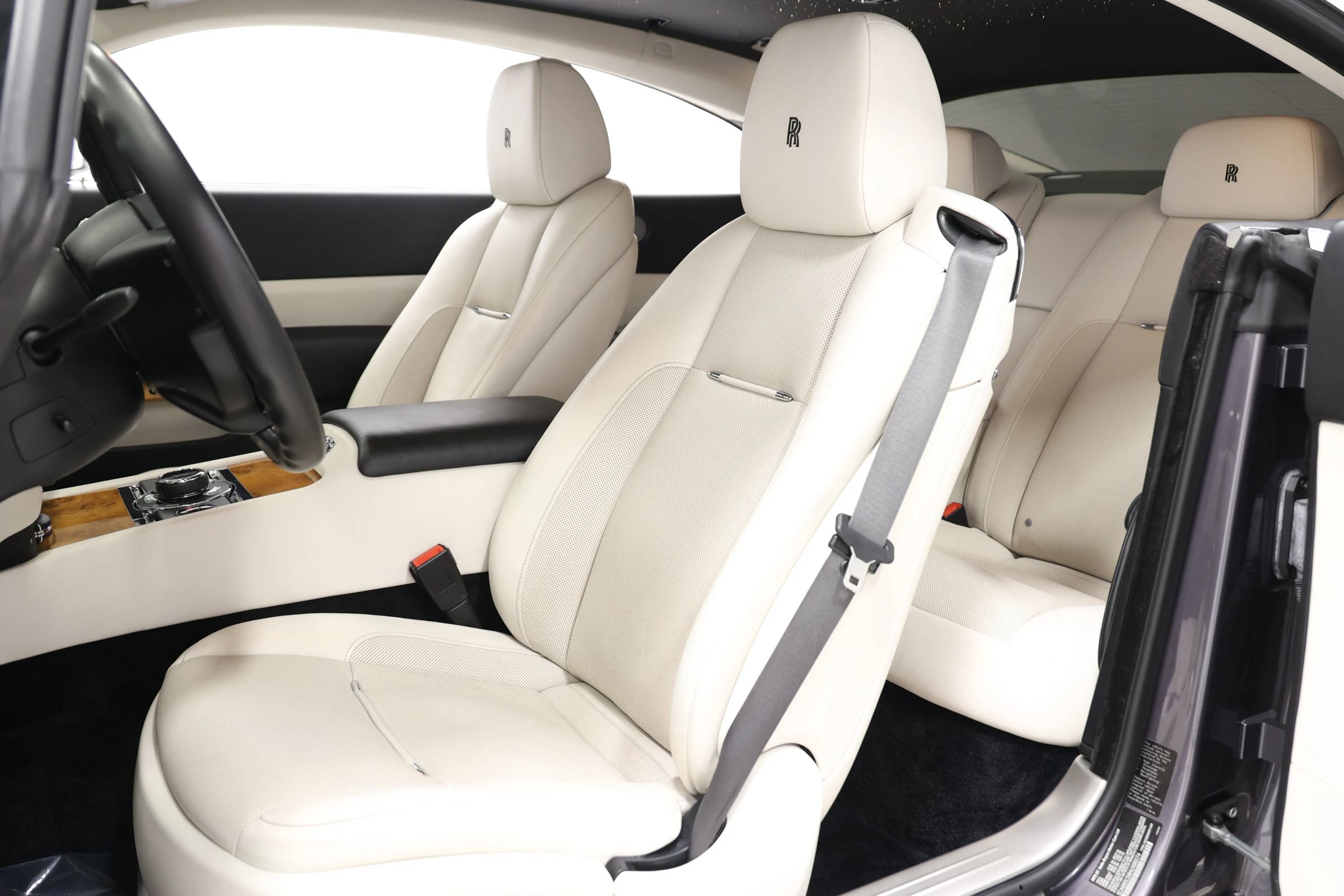 Used 2017 Rolls-Royce Wraith RWD image 20