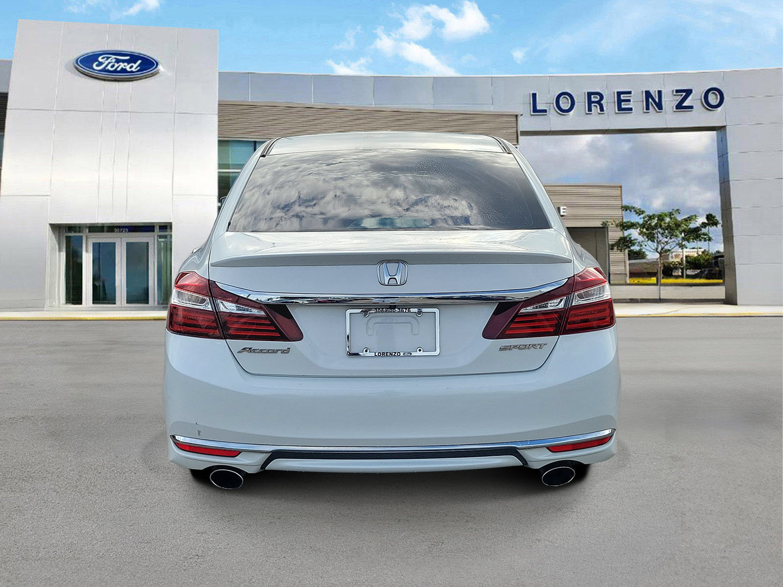 Used 2017 Honda Accord Sport image 6