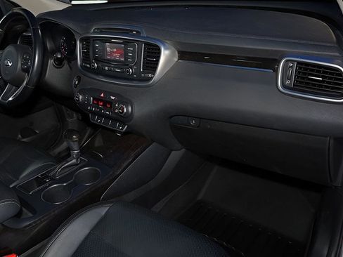 Used 2016 Kia Sorento EX w/ EX Premium Package image 23