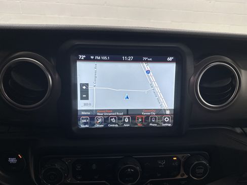 Used 2021 Jeep Wrangler Unlimited Rubicon AWD/4WD image 24