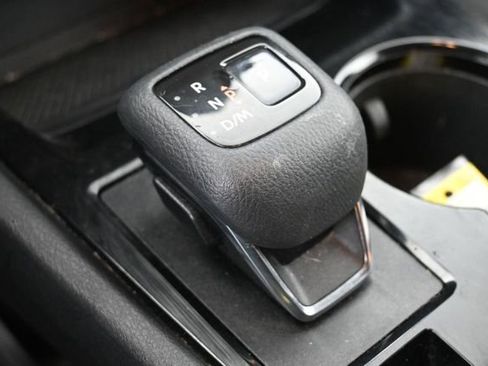 Used 2021 Nissan Rogue SV AWD/4WD image 23