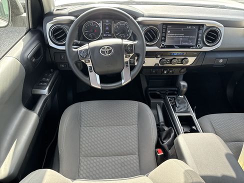 Used 2023 Toyota Tacoma SR5 RWD image 12