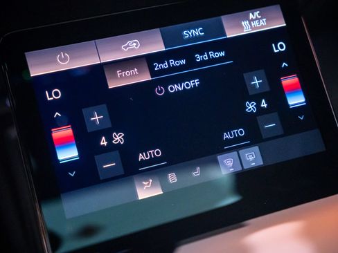 New 2027 Cadillac Vistiq Luxury AWD/4WD image 25