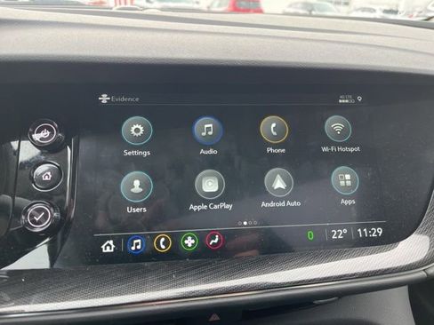 Used 2022 Buick Envision Essence w/ Safety Package image 17