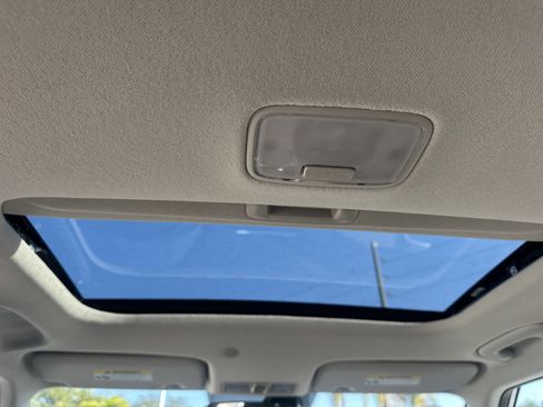 New 2026 Hyundai Venue SEL image 15