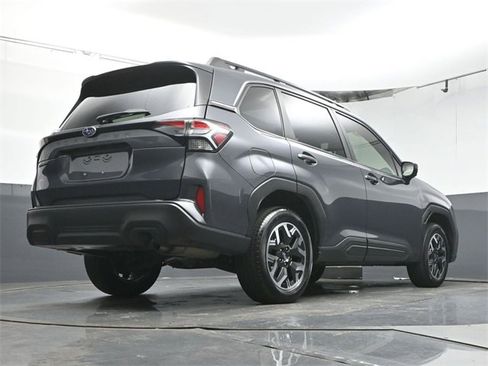 Used 2025 Subaru Forester Premium w/ Convenience Package #1 image 37
