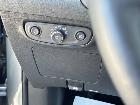 Certified 2023 Buick Encore GX Select w/ Experience Buick Package FWD image 18