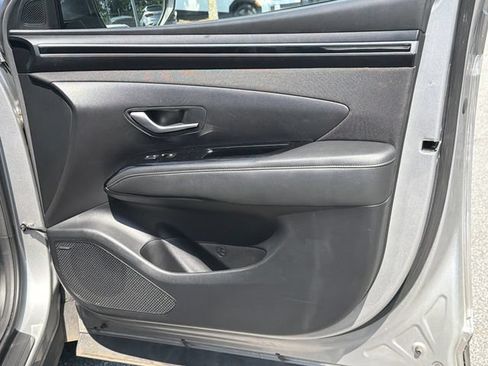 Certified 2024 Hyundai Tucson Limited AWD/4WD image 17