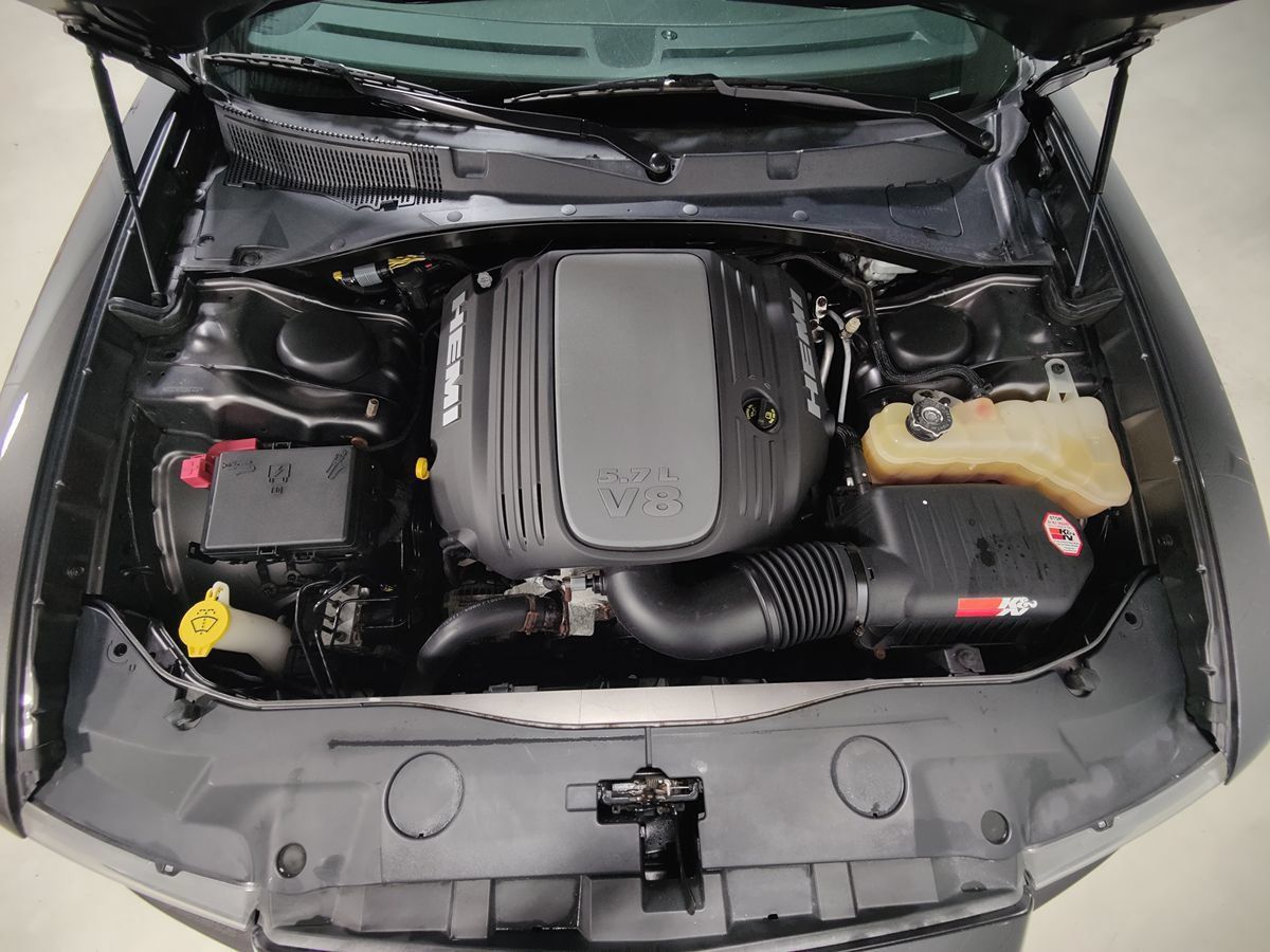 Used 2014 Dodge Charger R/T AWD/4WD image 4