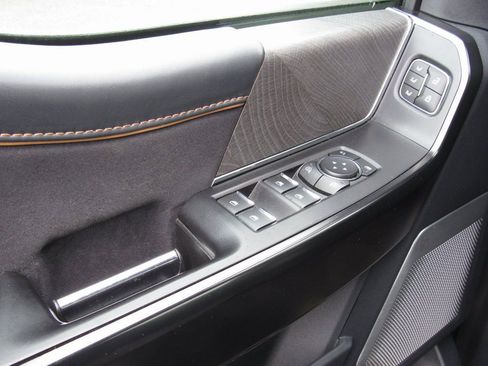 Used 2021 Ford F150 Platinum w/ Equipment Group 701A High image 42