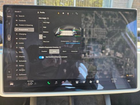 Used 2023 Tesla Model X image 43