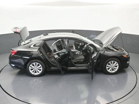 Used 2025 Chevrolet Malibu LT FWD image 63