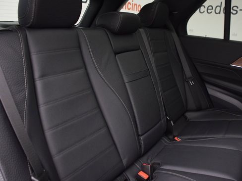 New 2025 Mercedes-Benz GLE 580 4MATIC image 17