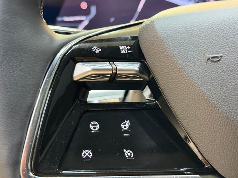 New 2026 Cadillac Lyriq Premium Luxury AWD/4WD image 16