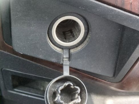 Used 2011 Ford F250 Lariat w/ Lariat Ultimate Pkg image 31