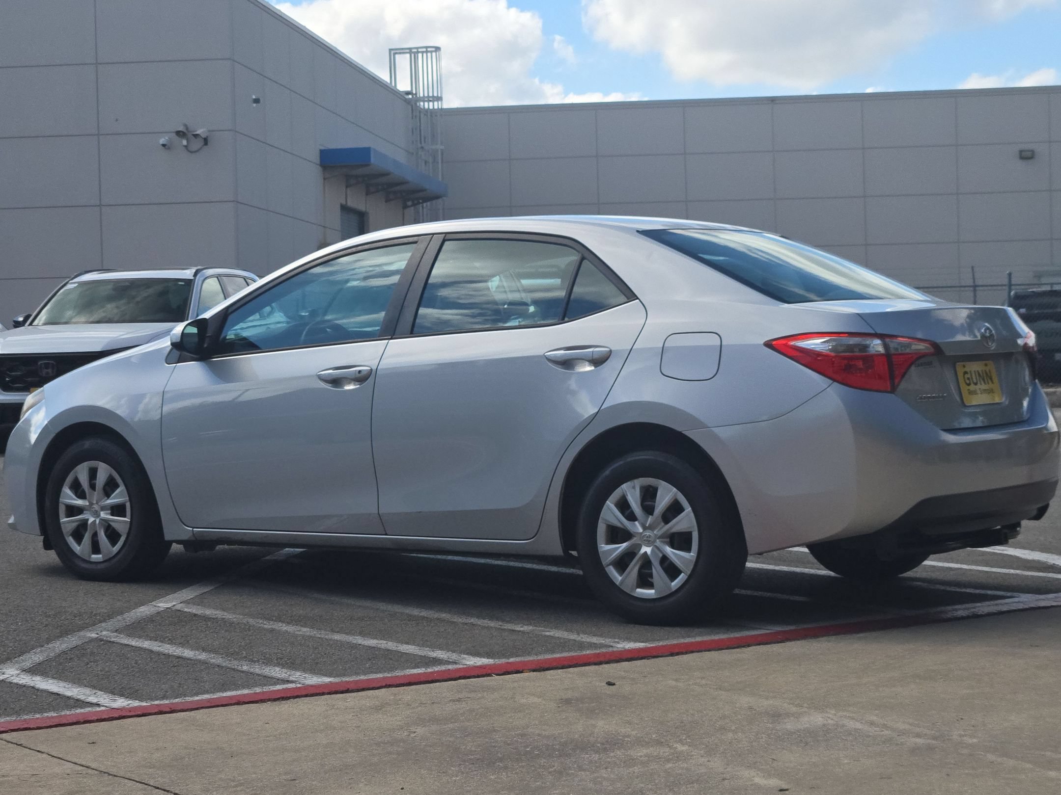 Used 2014 Toyota Corolla L FWD image 5