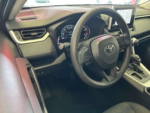 Used 2024 Toyota RAV4 XLE FWD image 13