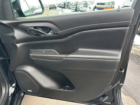 Used 2021 GMC Acadia SLT w/ Elevation Edition image 27