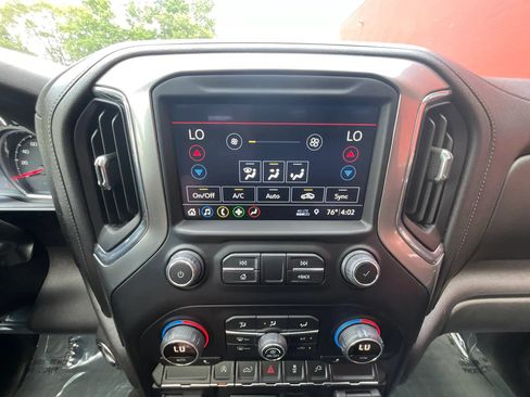 Used 2019 Chevrolet Silverado 1500 LT w/ All-Star Edition AWD/4WD image 33