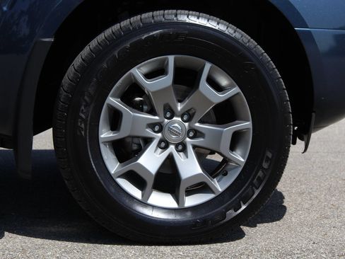 Used 2020 Nissan Frontier SV AWD/4WD image 26